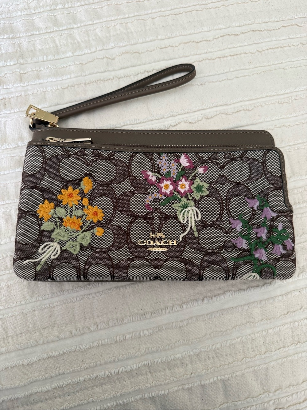 Coach Floral Jacquard double zip Signature Wristlet